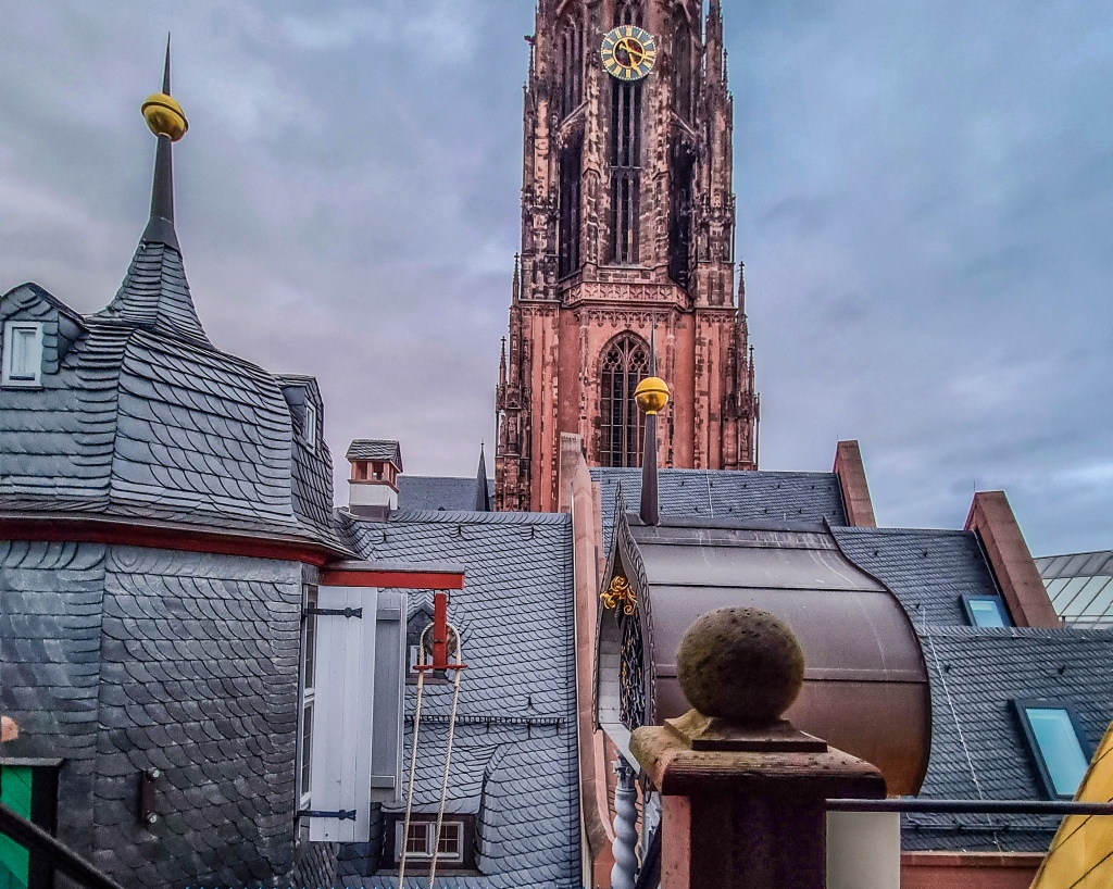 Belvederchen der Goldenen Waage: Blick über die Dächer Foto: Paul Dylla, Frankfurt am Main